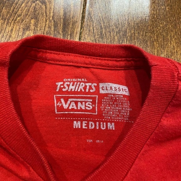 Vans Off The Wall Atlanta Skateboarding Chapter Red Black T-Shirt Men's Medium - Picture 7 of 8